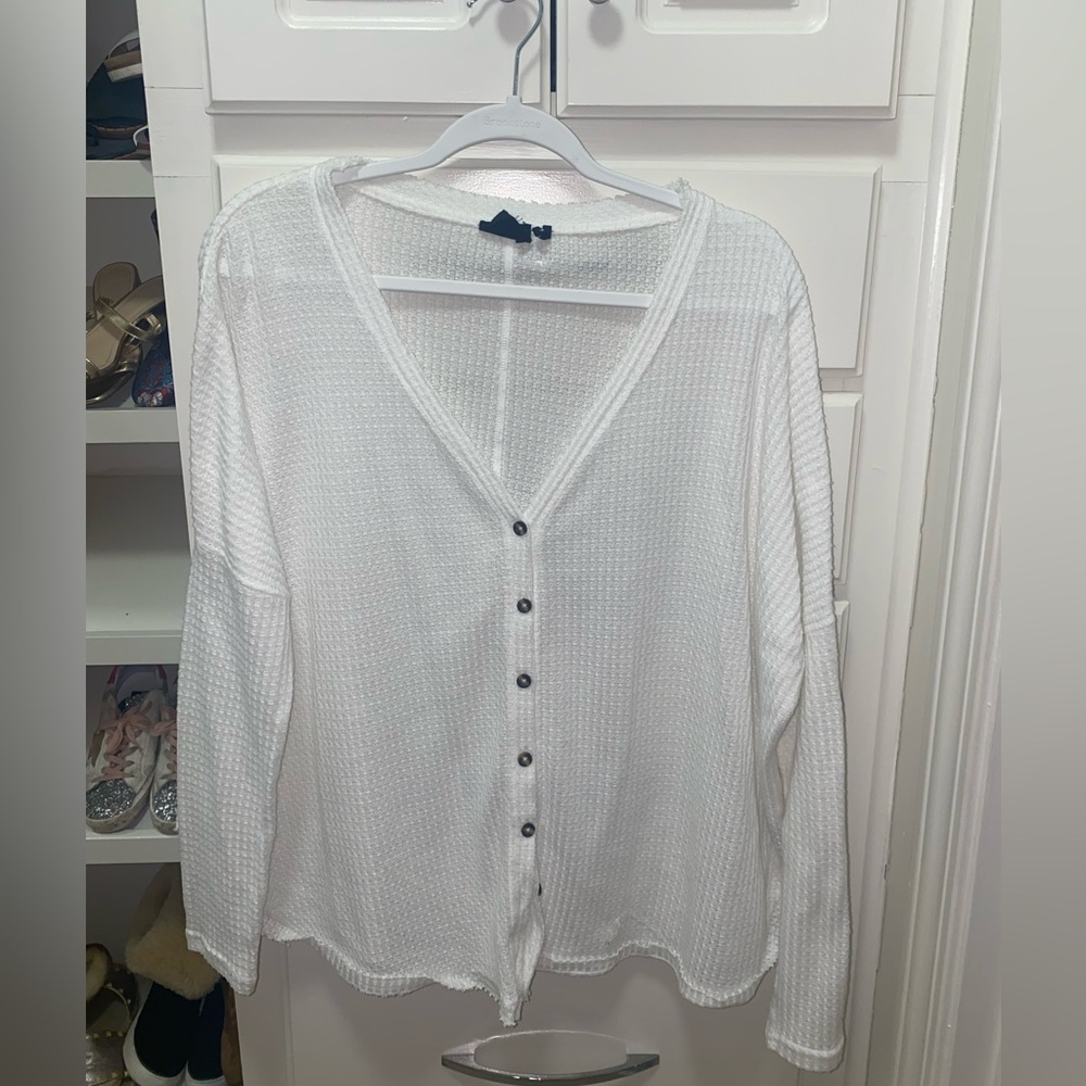 URBAN OUTFITTERS light sweater - size MEDIUM